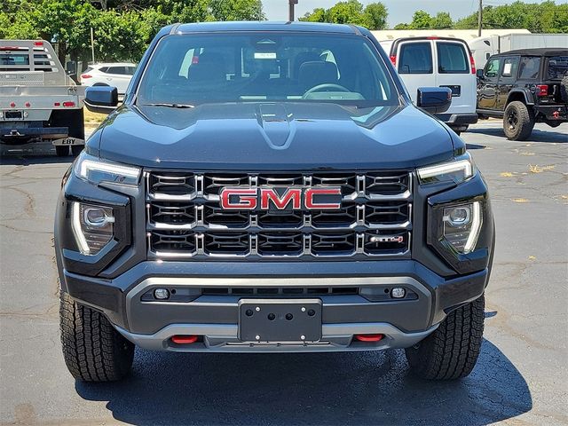 2024 GMC Canyon 4WD AT4