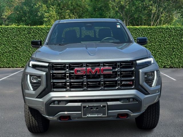 2024 GMC Canyon 4WD AT4