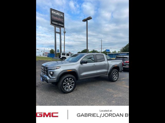 2024 GMC Canyon 4WD AT4