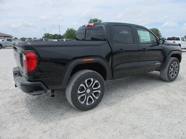 2024 GMC Canyon 4WD AT4