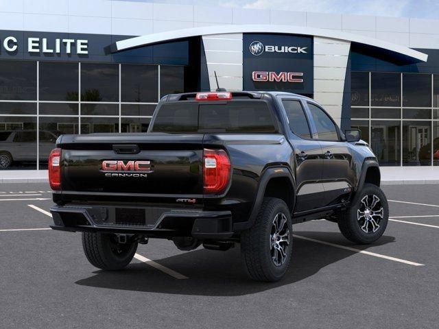 2024 GMC Canyon 4WD AT4