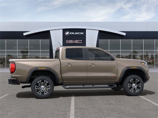 2024 GMC Canyon 4WD AT4