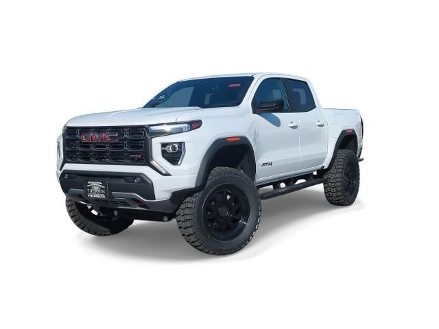 2024 GMC Canyon 4WD AT4