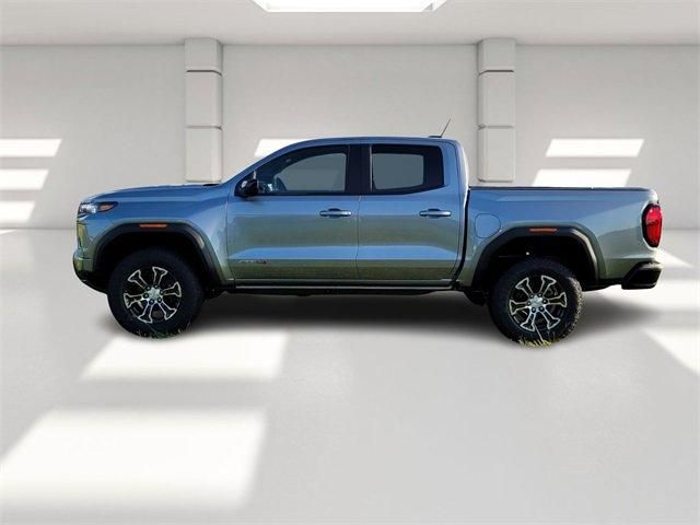 2024 GMC Canyon 4WD AT4