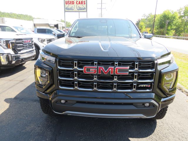 2024 GMC Canyon 4WD AT4