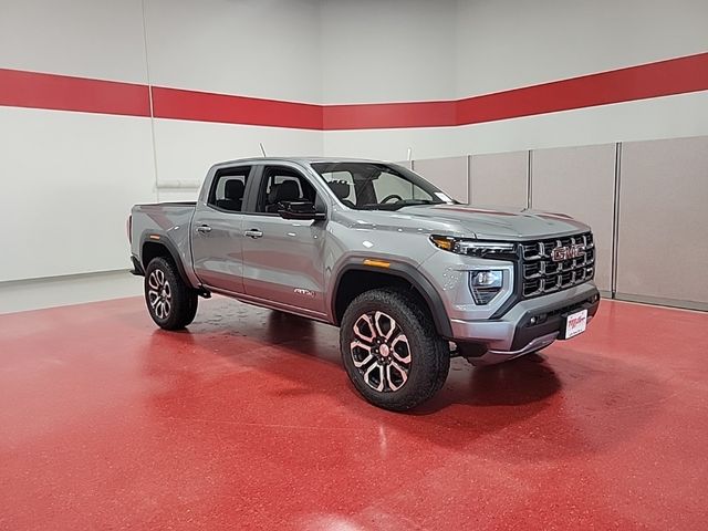 2024 GMC Canyon 4WD AT4