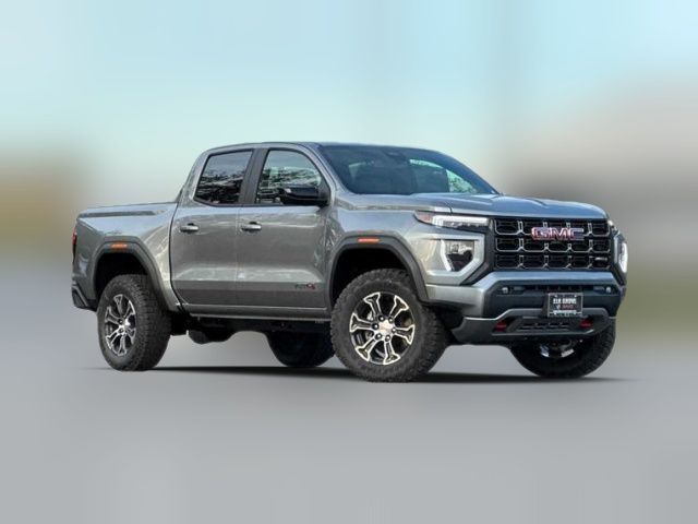 2024 GMC Canyon 4WD AT4