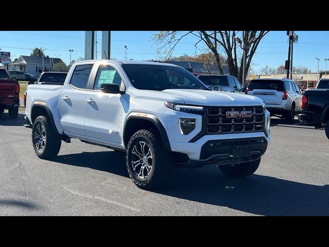 2024 GMC Canyon 4WD AT4