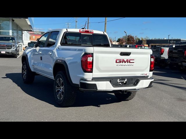 2024 GMC Canyon 4WD AT4