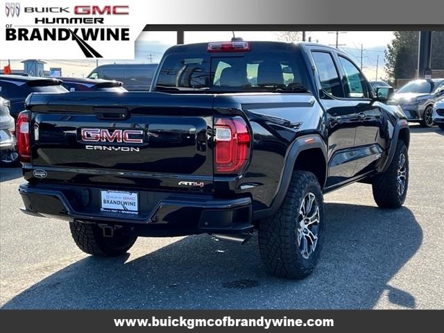 2024 GMC Canyon 4WD AT4