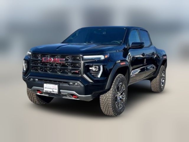 2024 GMC Canyon 4WD AT4