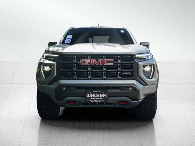 2024 GMC Canyon 4WD AT4