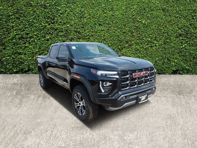 2024 GMC Canyon 4WD AT4