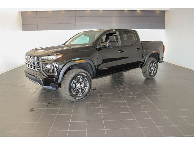 2024 GMC Canyon 4WD AT4