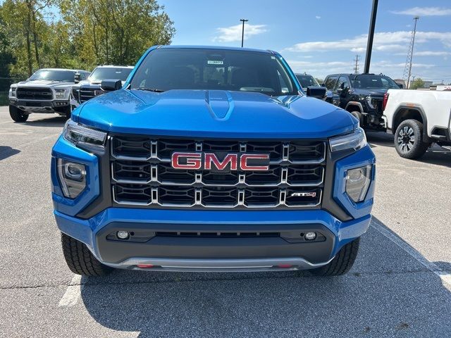 2024 GMC Canyon 4WD AT4