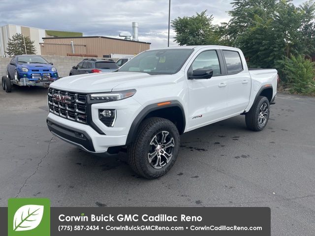 2024 GMC Canyon 4WD AT4