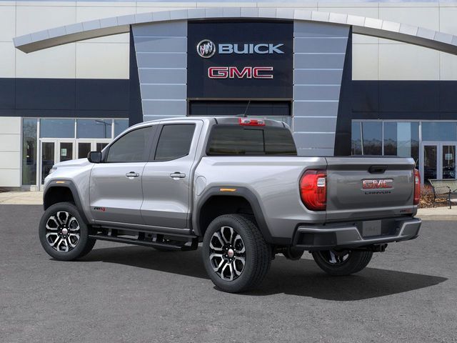 2024 GMC Canyon 4WD AT4