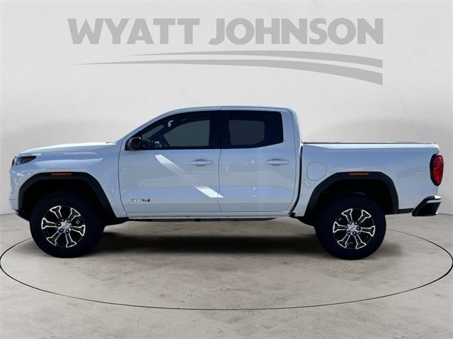 2024 GMC Canyon 4WD AT4