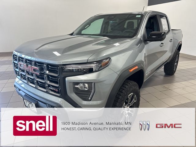 2024 GMC Canyon 4WD AT4