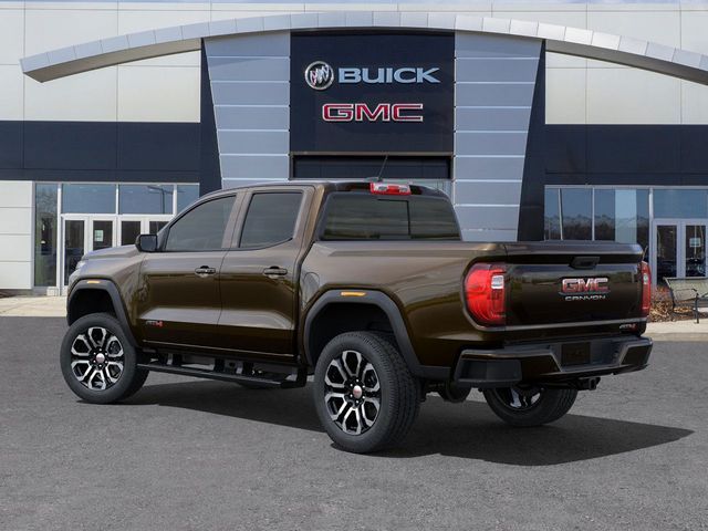 2024 GMC Canyon 4WD AT4