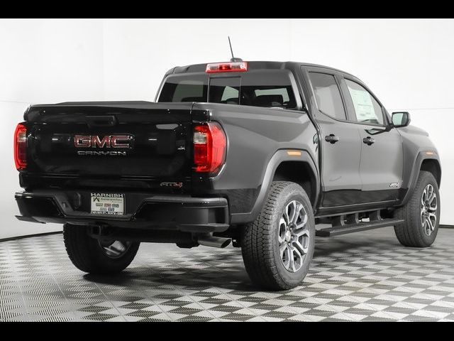 2024 GMC Canyon 4WD AT4