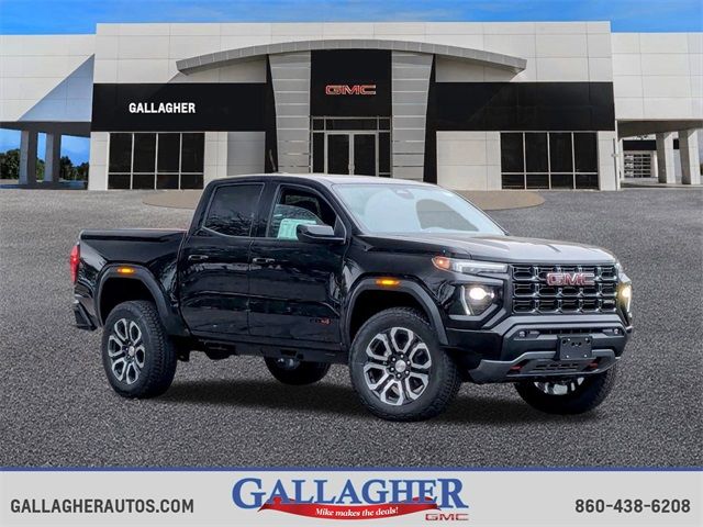 2024 GMC Canyon 4WD AT4