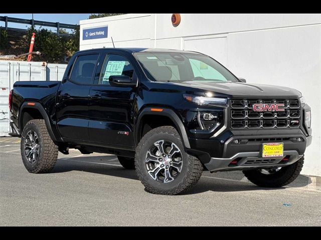 2024 GMC Canyon 4WD AT4