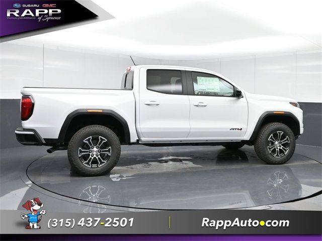 2024 GMC Canyon 4WD AT4