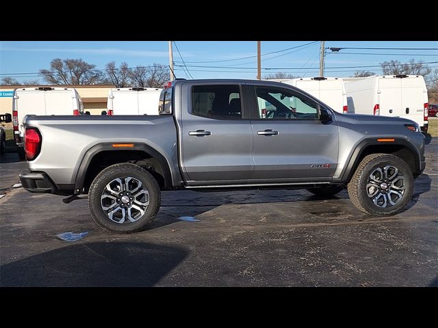 2024 GMC Canyon 4WD AT4