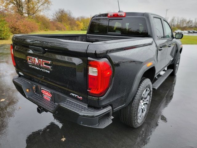 2024 GMC Canyon 4WD AT4