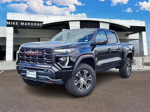 2024 GMC Canyon 4WD AT4