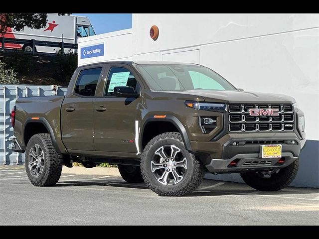 2024 GMC Canyon 4WD AT4