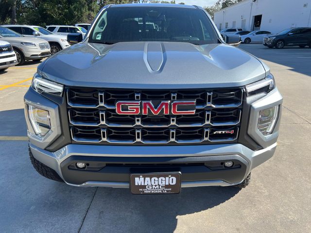 2024 GMC Canyon 4WD AT4