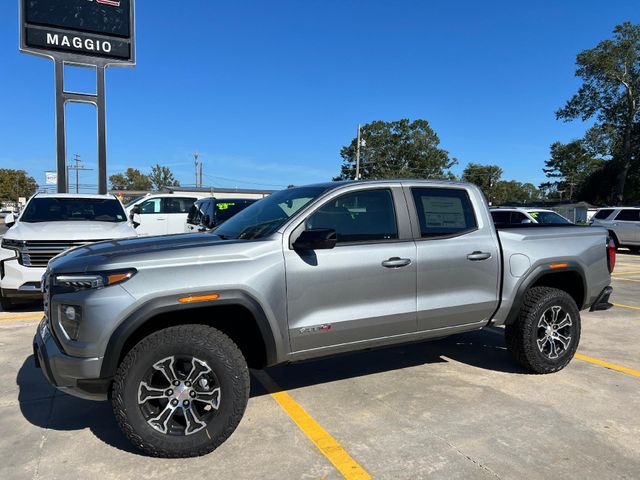 2024 GMC Canyon 4WD AT4