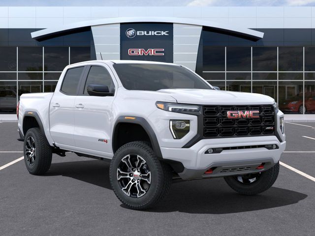 2024 GMC Canyon 4WD AT4