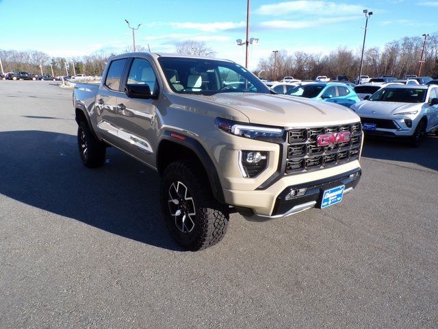 2024 GMC Canyon 4WD AT4X