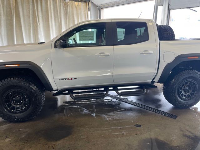 2024 GMC Canyon 4WD AT4X