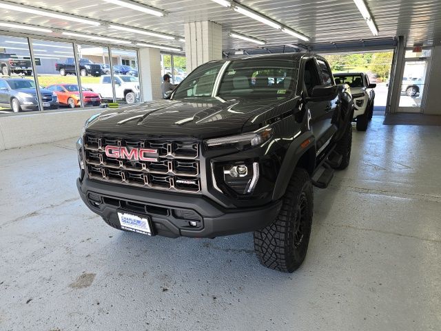 2024 GMC Canyon 4WD AT4X