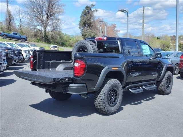 2024 GMC Canyon 4WD AT4X