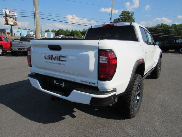 2024 GMC Canyon 4WD AT4X