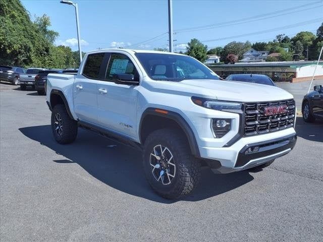 2024 GMC Canyon 4WD AT4X