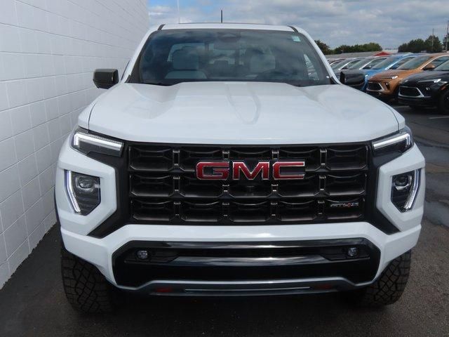 2024 GMC Canyon 4WD AT4X