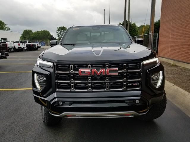 2024 GMC Canyon 4WD AT4X