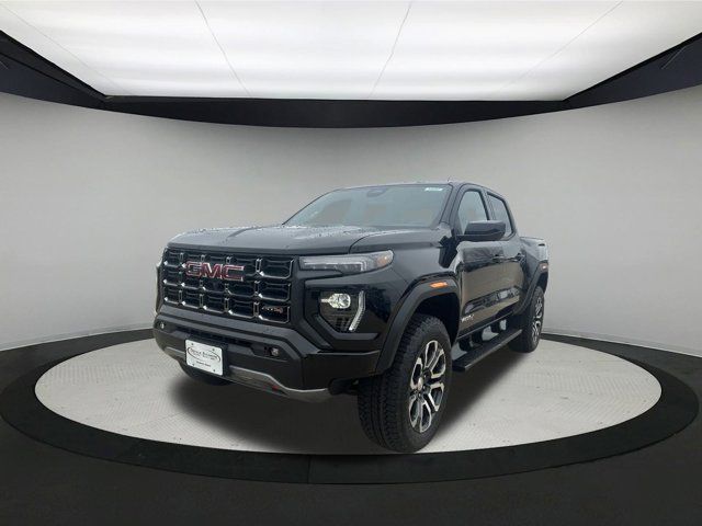 2024 GMC Canyon 4WD AT4