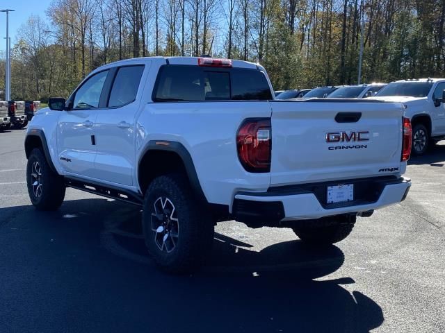 2024 GMC Canyon 4WD AT4X