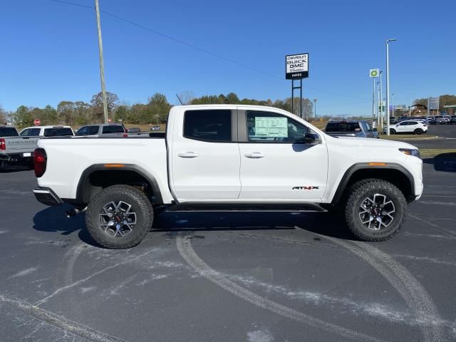 2024 GMC Canyon 4WD AT4X