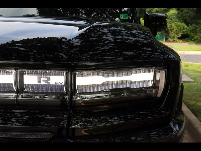 2024 GMC HUMMER EV SUV 2X