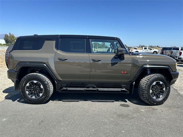 2024 GMC HUMMER EV SUV 2X