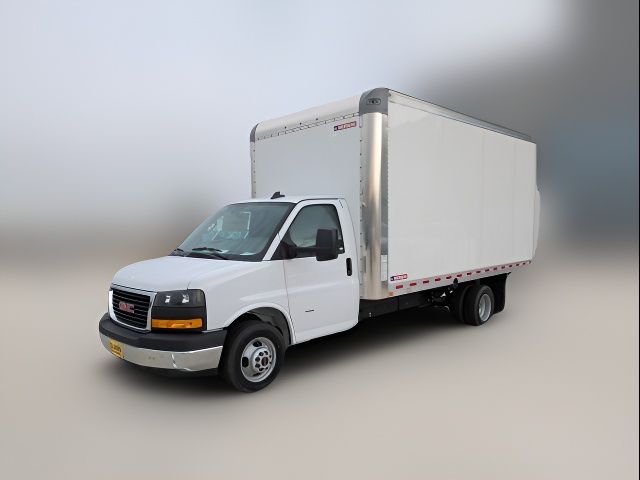 2024 GMC Savana Base