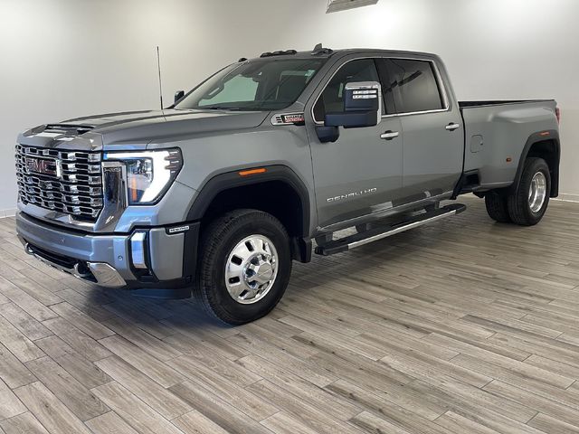 2024 GMC Sierra 3500HD Denali